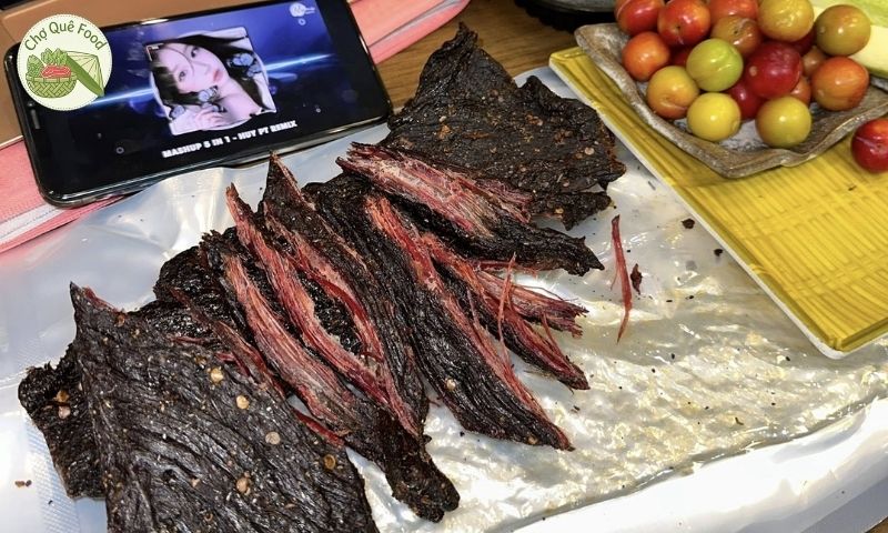 thịt trâu gác bếp